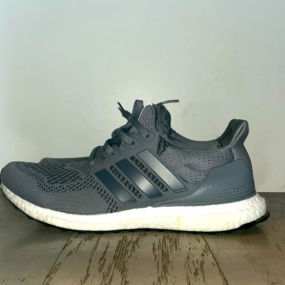 Men’s Adidas Ultraboost Size 10.5